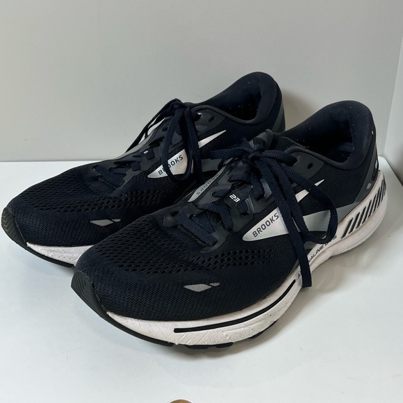 Brooks Size 12 Adrenaline GTS 23 Black Lightweight Running Training Shoe ASICS - Picture 1 of 15